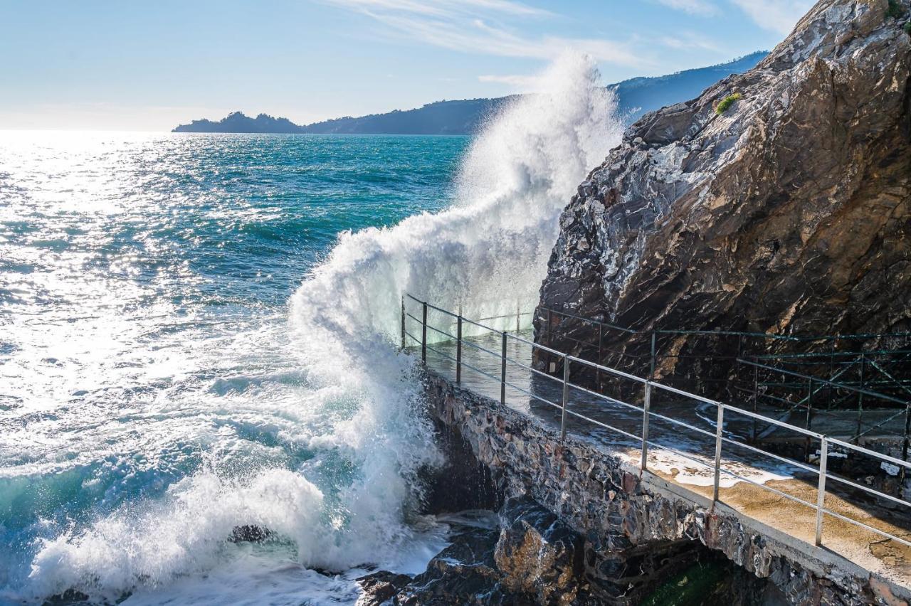Apartamento Una Conchiglia Sul Mare Attico Vista Portofino Zoagli Exterior foto